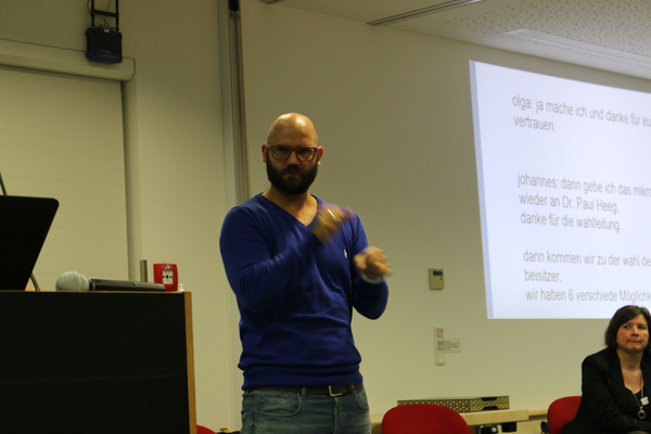 Foto mitgliederversammlung-3.jpg